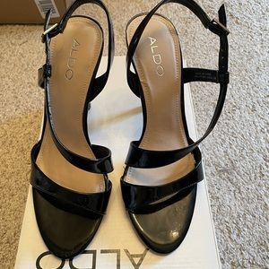 Aldo patent leather heels